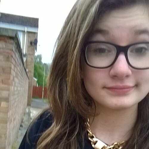 Follow for a follow  follow me on instagram _maisie_x