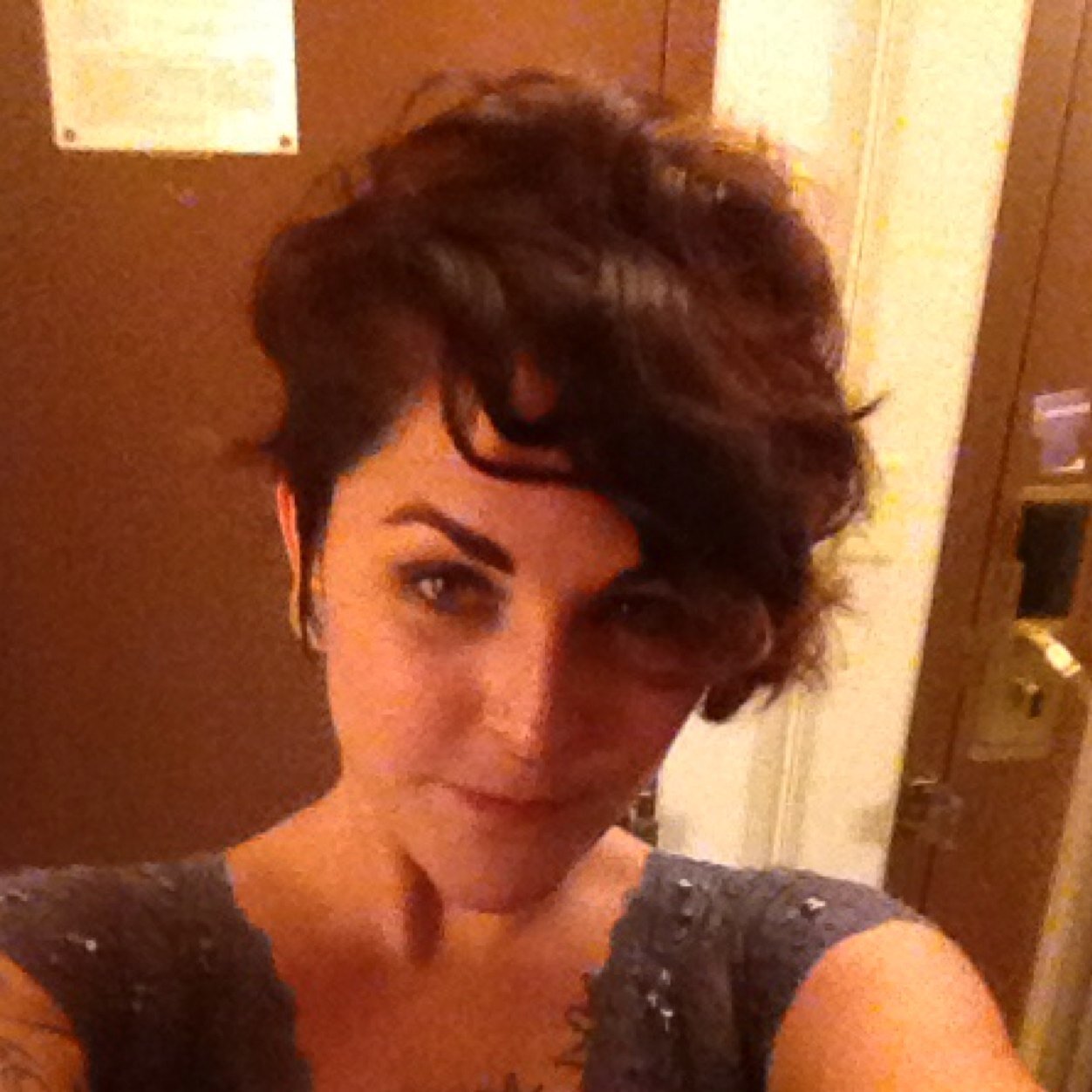 co-founder @ The CO.TE.RIE, SAC... Hair @
The Pretty Pretty Collective, SF
@marissa.at.the.coterie