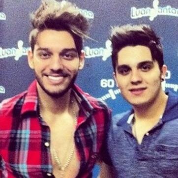 Eu demorei mas encontrei o que procurava. Seu olhar é o que me guia, a sua voz é o que me anima @luansantana @lucaslucco ♥.♥