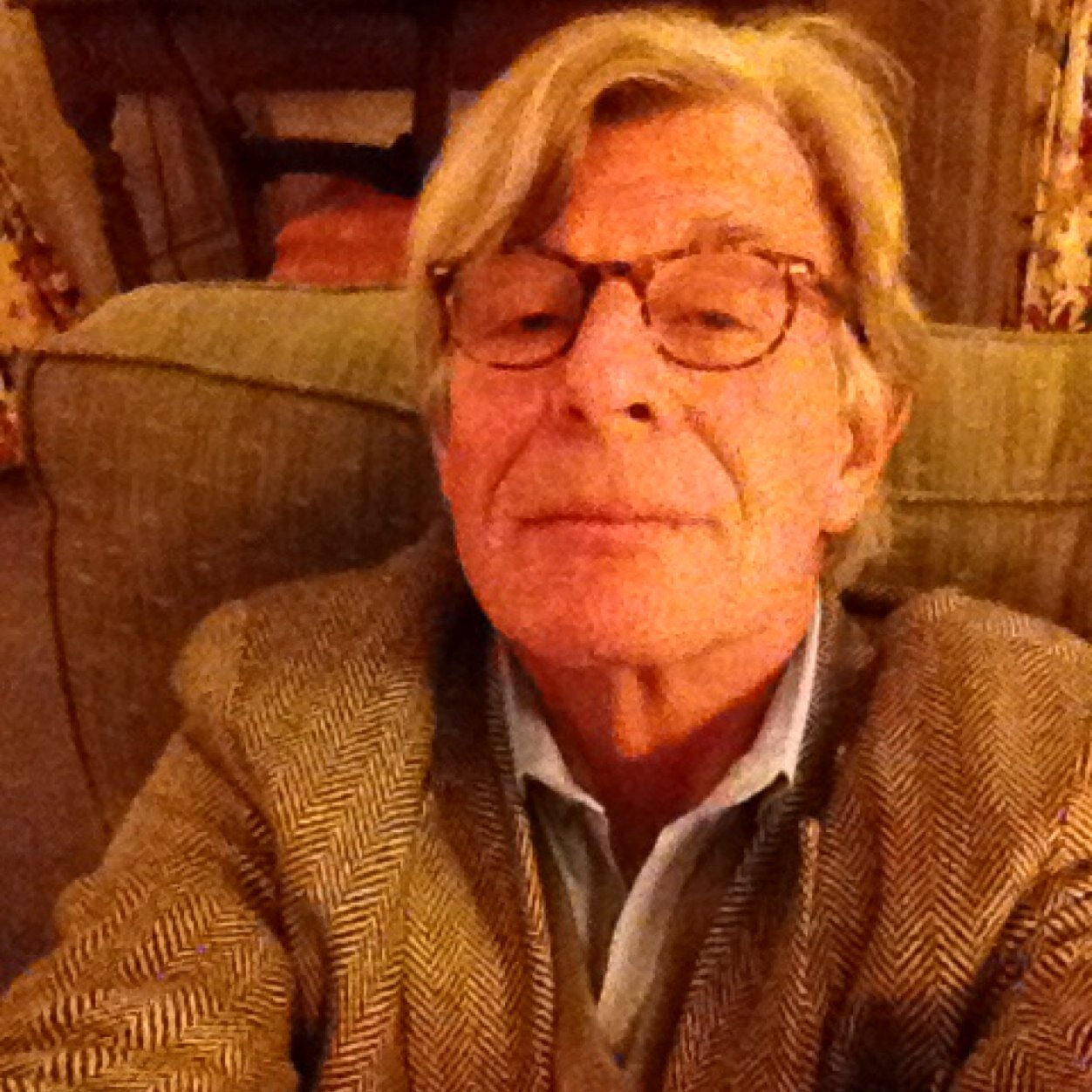 karpnu's profile picture. 