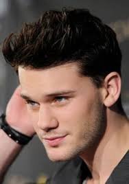 hey I am zeke I am best friend to four I am good with knives and guns dauntless raised I am in love with @braveBrittney she is mine so back off  [rp taken]