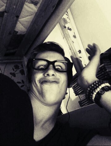 im funny on certain occasions I like everything to do with music other than playing instruments xD