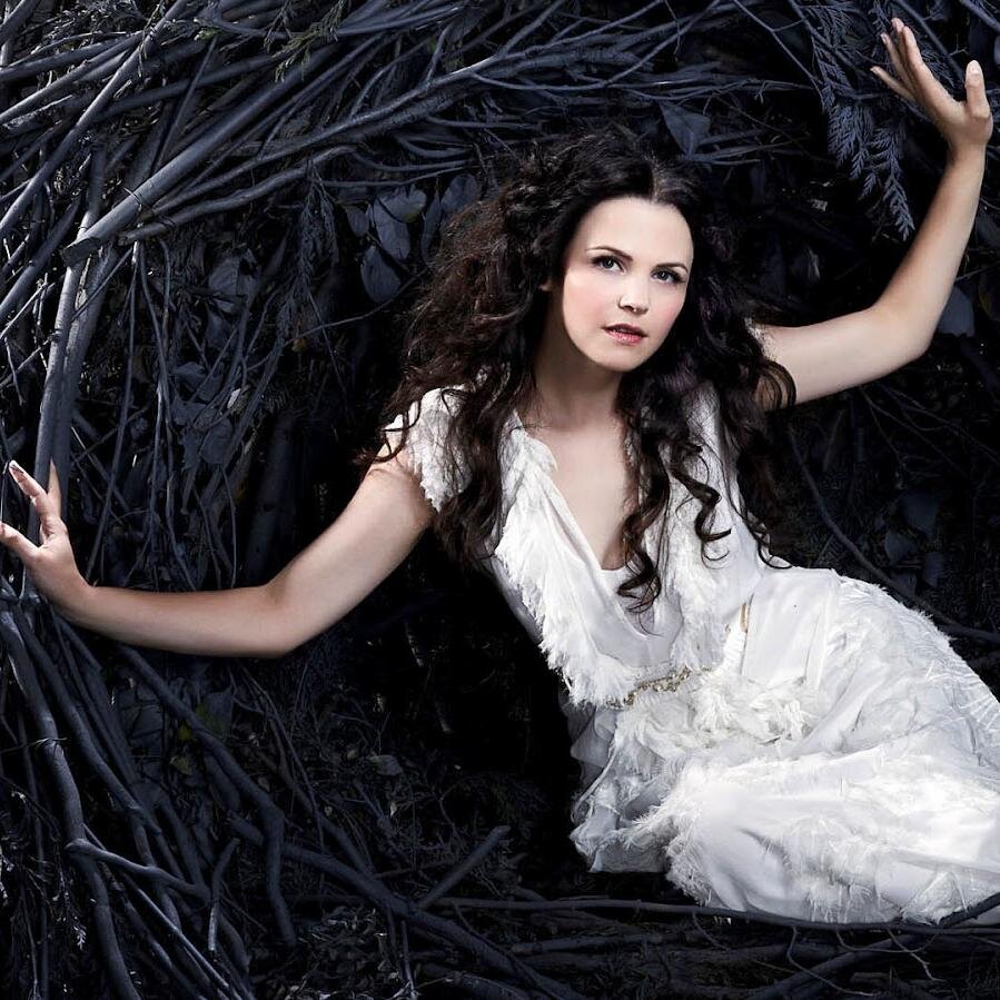 A place for OUAT.  Latest news & pics. I follow back. Note: None of the pics/gifs/etc are mine, unless watermarked!