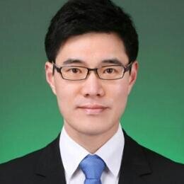 bradchoi2's profile picture. 