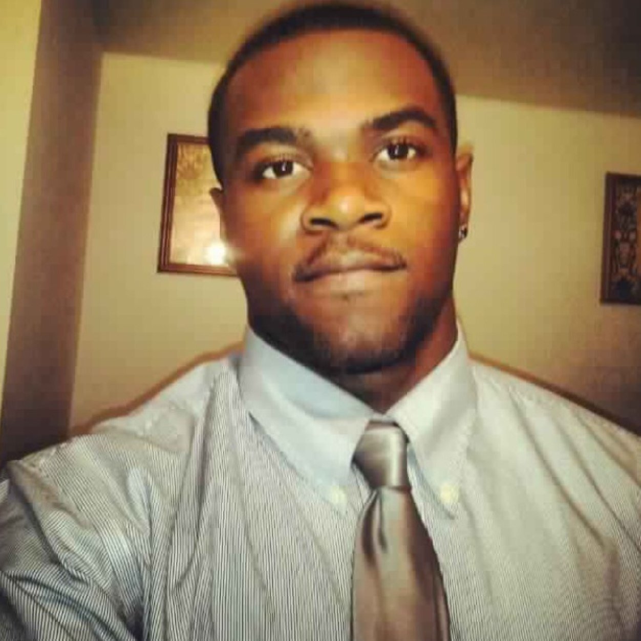 muscle_up22's profile picture. 