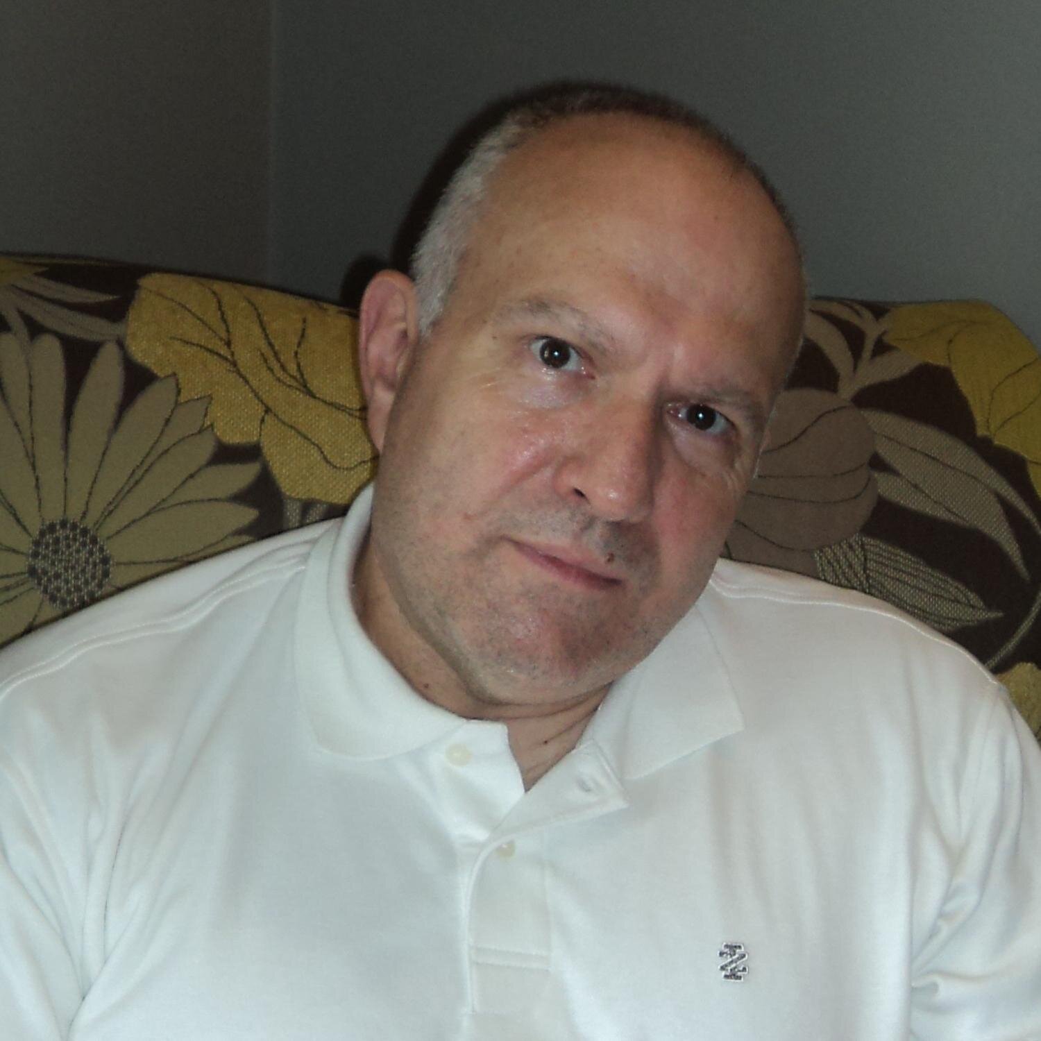 Newsroom Director for The Chronicle Herald, father of six, basketball dad and fan.