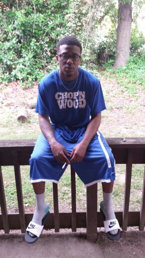 Hustle is all I know & loyalty is everything. 2014 its grind time 
follow me on instagram @bigtredo