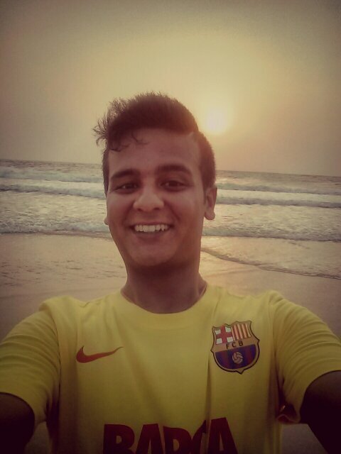 Entrepreneur. Footballer. Joker. Blaugrana de por vida. Visca El Barca!!!
