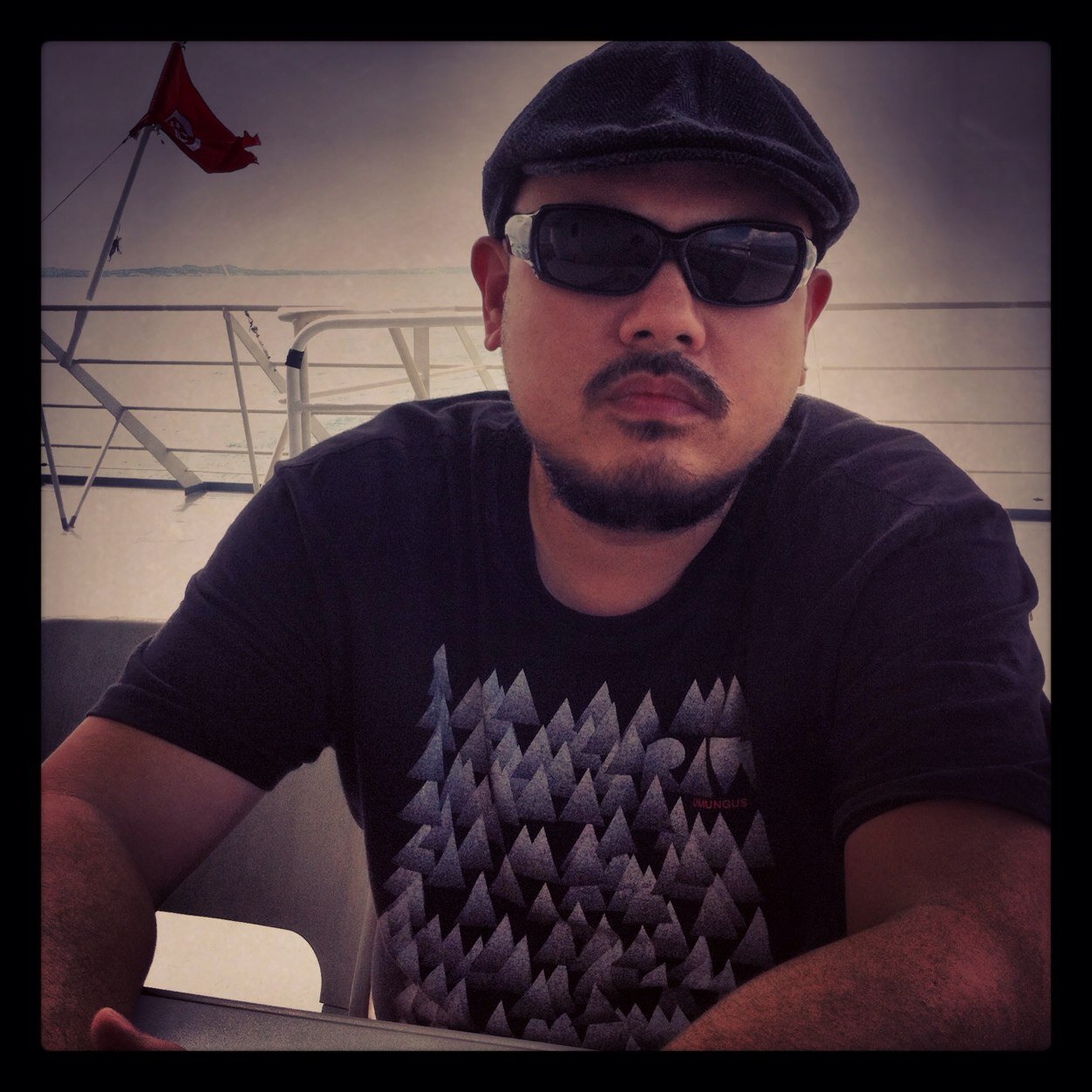 suparayskie's profile picture. Curious cat, craft beer lover, loves photography.