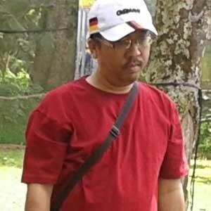 Aku tidak ingin memiliki dunia, aku hanya mengingikan dunia mengetahui keberadaanku