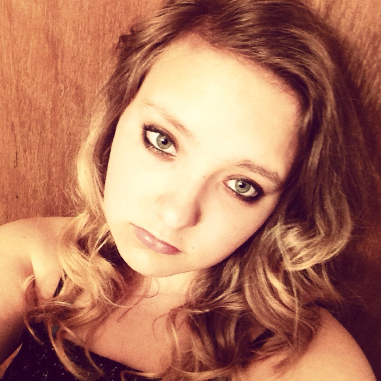 katie09173493's profile picture. God will always be first~Music Forever and Always~