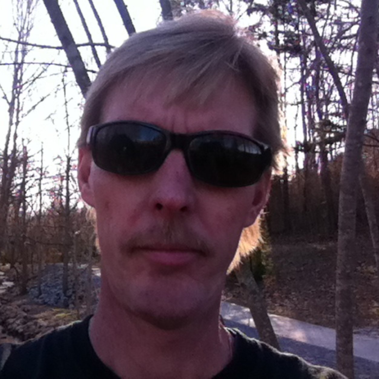 eaglestrong77's profile picture. 