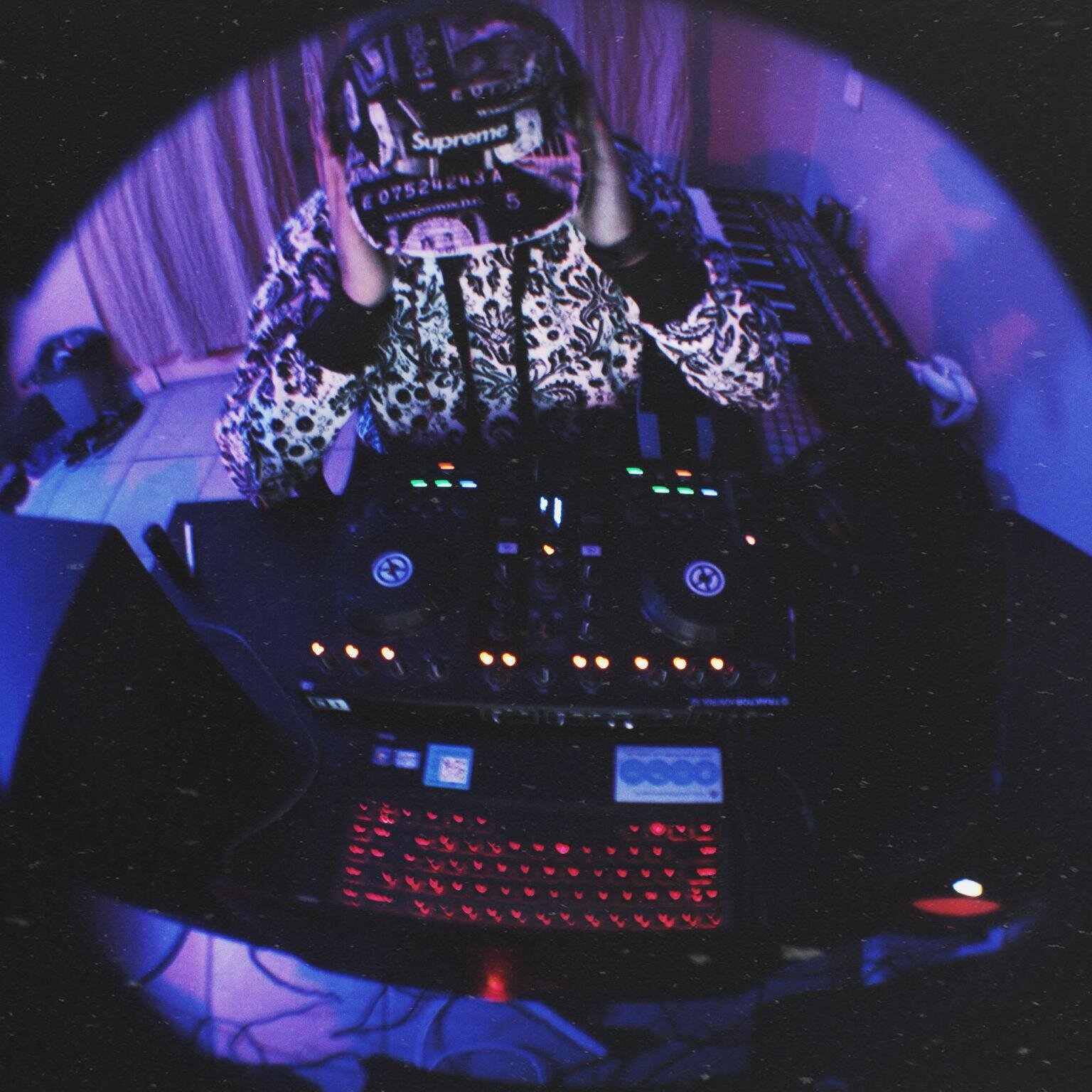 Music Producer/DJ/Sound Engineer