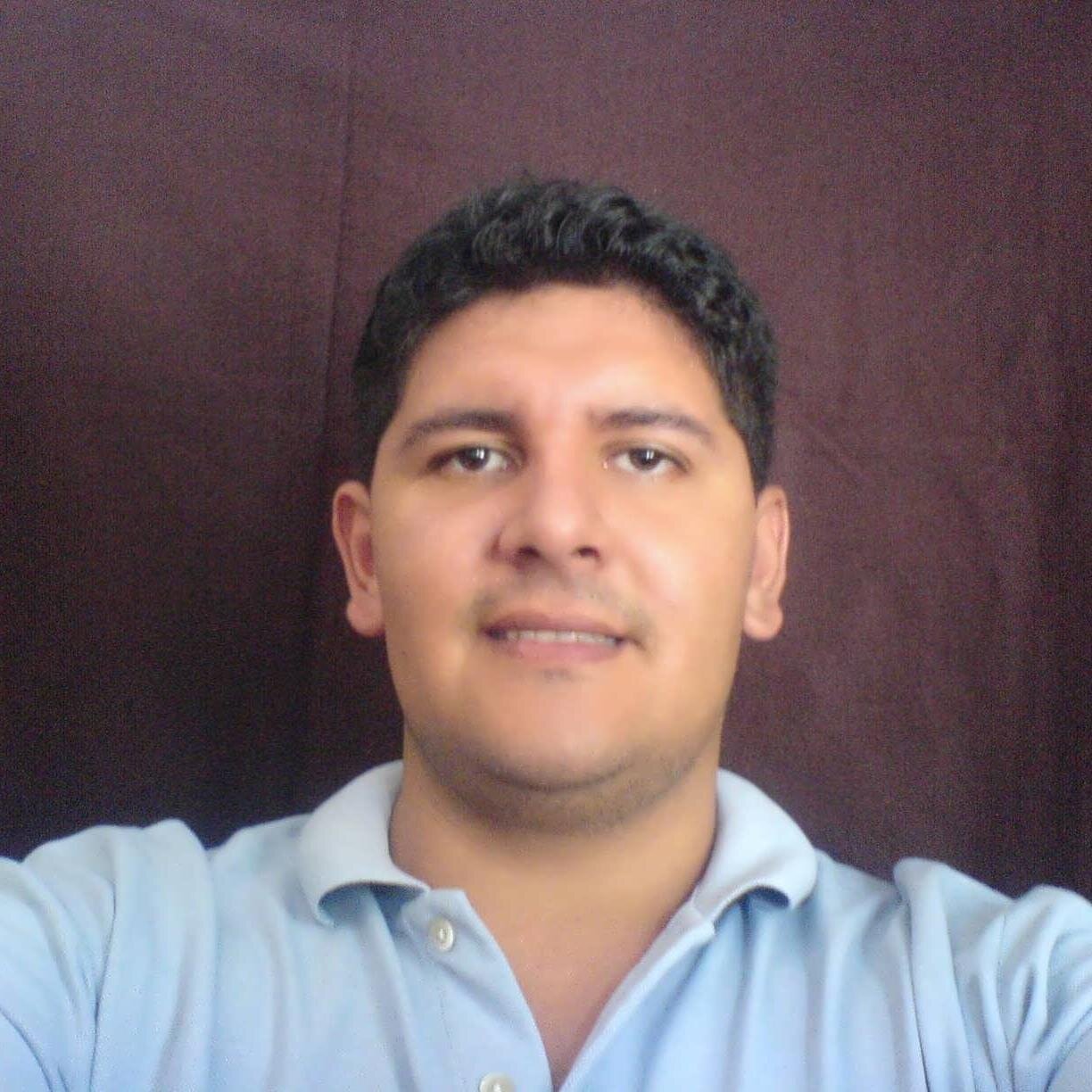 huytre19's profile picture. 