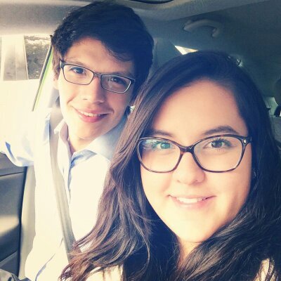 Jugador de basket, futuro mercadologo, feliz y totalmente enamorado de @brenpazco