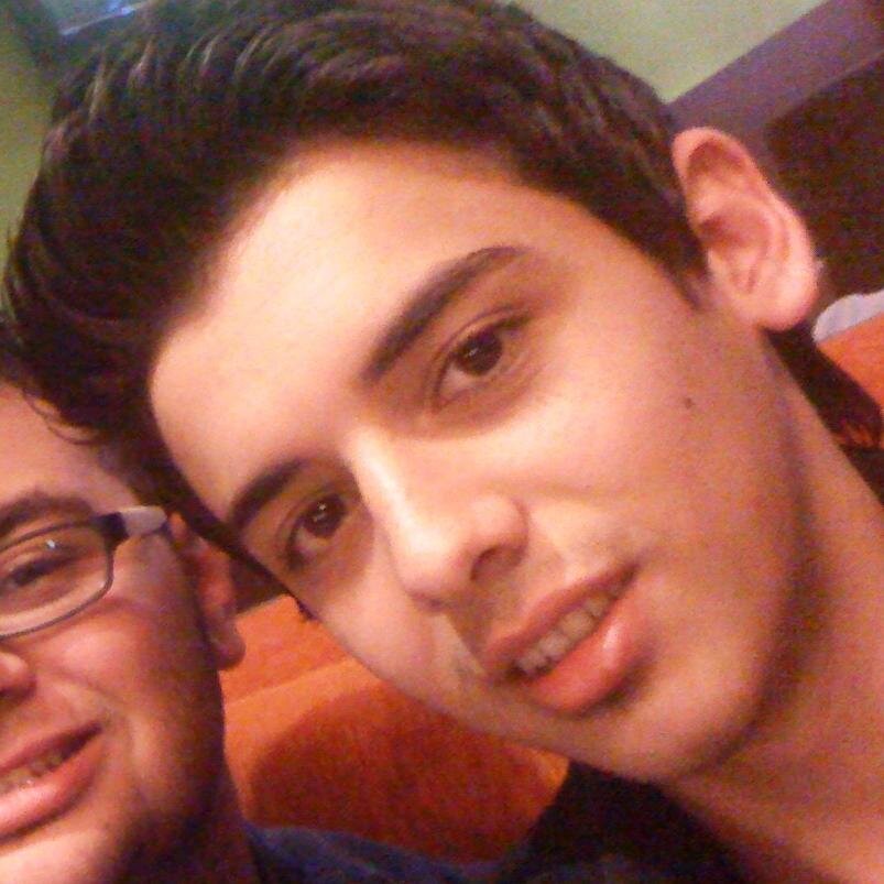 FeisalWbs's profile picture. Tanta.. 17 sana ,, 3ayeez 7aga tanyy xP