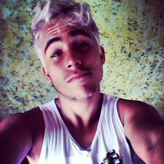 - Eat , Sleep and Bяєαтнє cαяσłıηα - Let's start a riot tonight