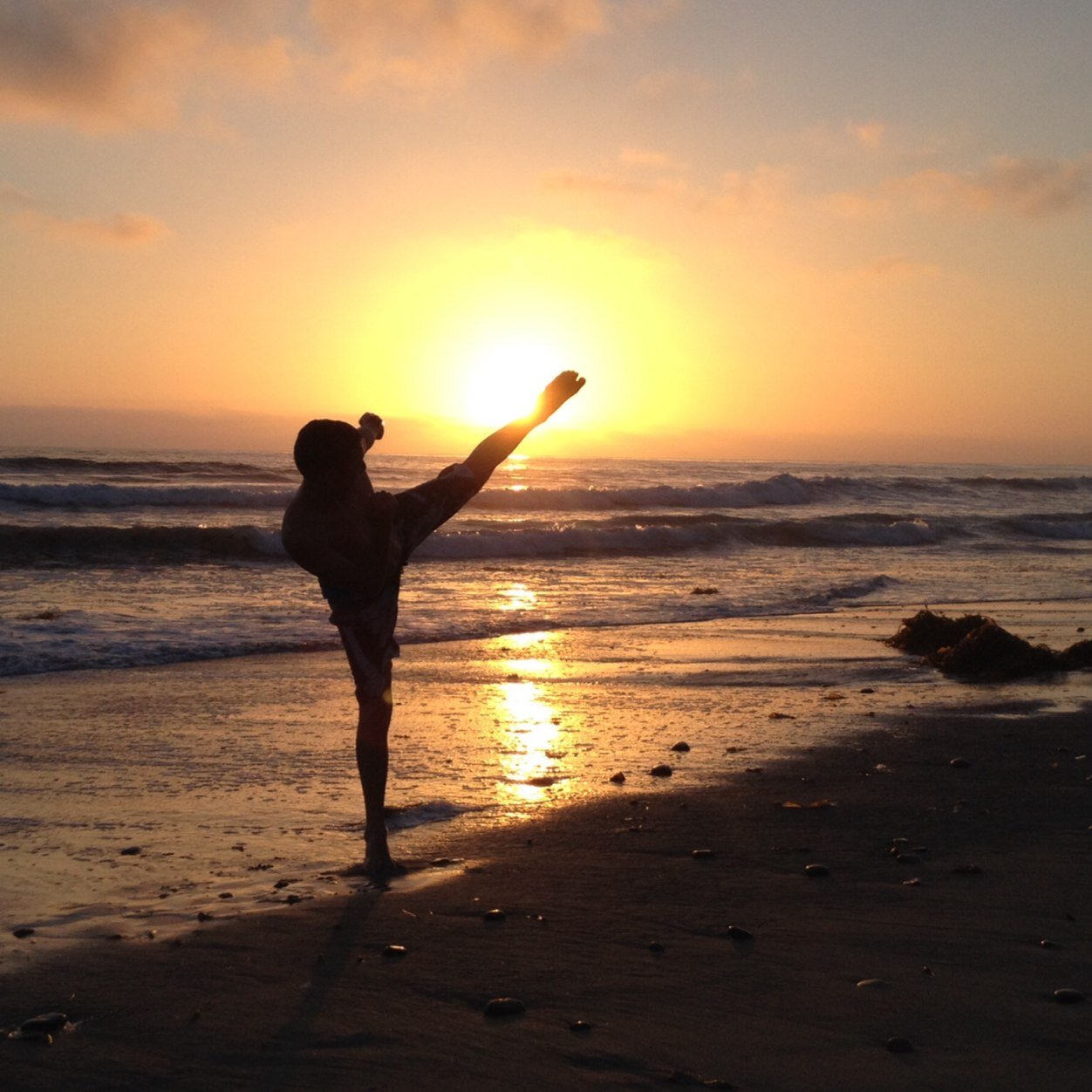 BlueSkyForDays's profile picture. Father, husband, proud American, gun owner, amateur martial arts enthusiast.

**You get what you earn, not what you deserve.**