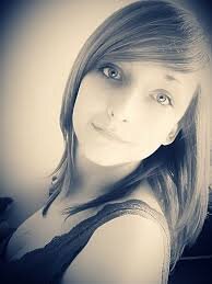 engpriego642's profile picture. LA PEOR MANERA DE EXTRAnARTE ES ESTAR FRENTE A TI Y SENTIRTE LEJOS.