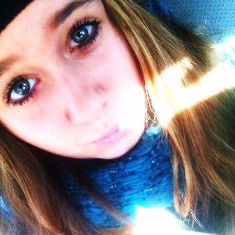 Follow? I follow back ♥ ♥ ♥