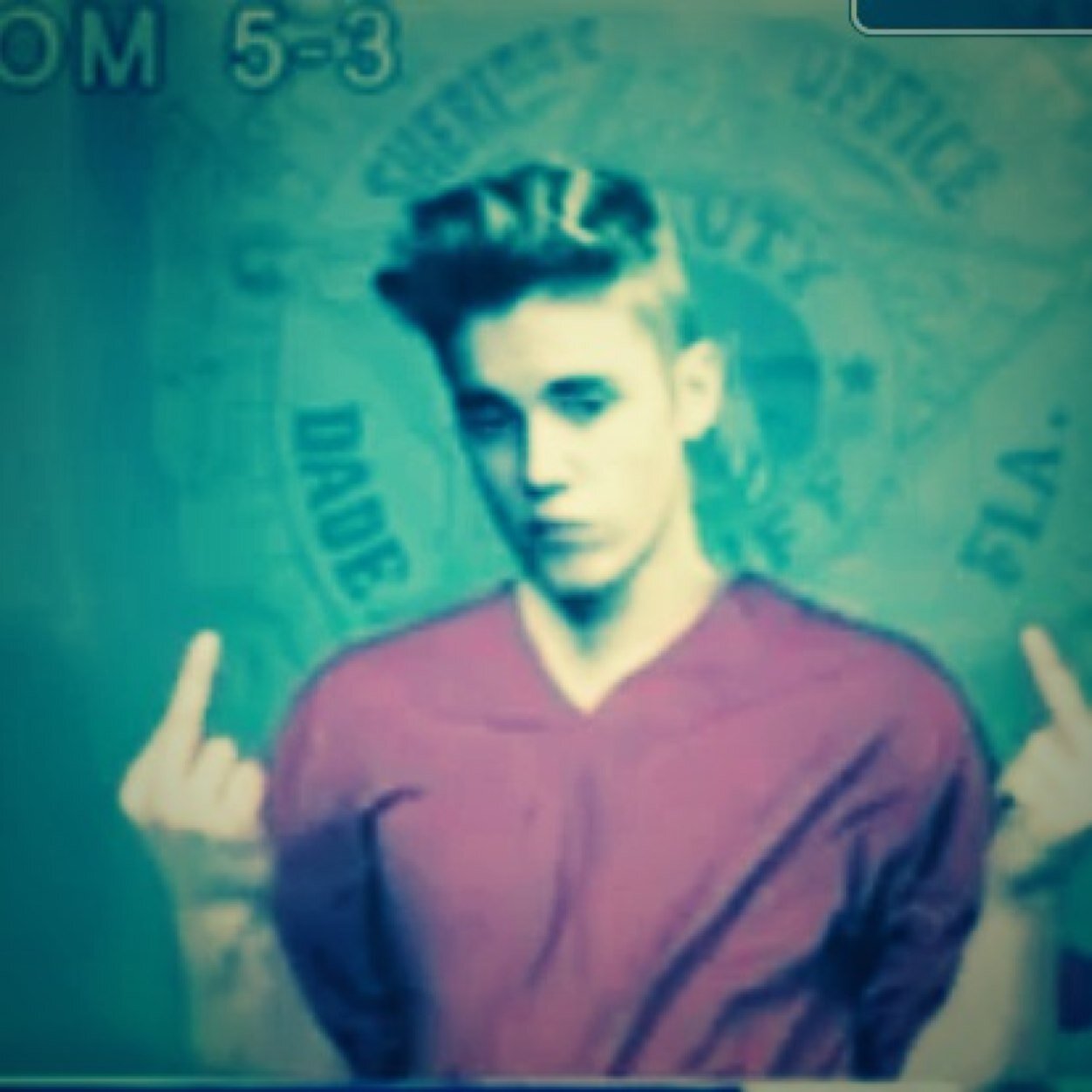 Justinbeebz35's profile picture. 