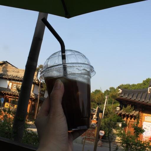 shineunkyung1's profile picture. 살아온 나이보다 사는나이가 중요하다