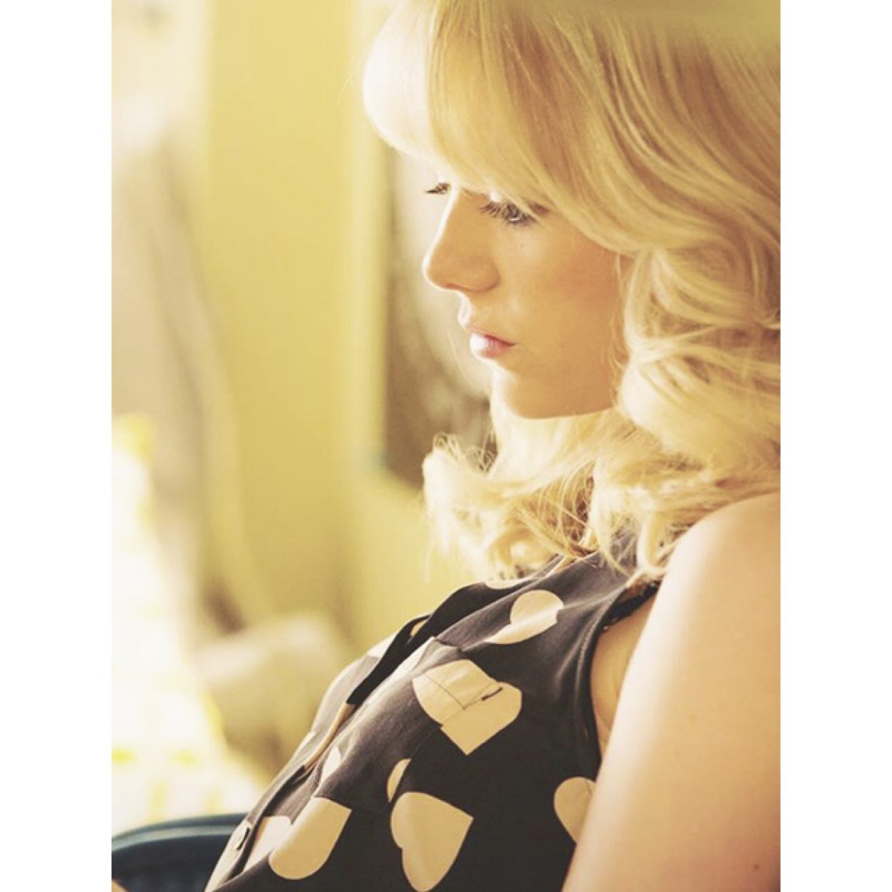 GwenStacy_XO's profile picture. One of Oscorp scientists. That hazel-eyed prankster surely is captivate. [@Xover_RP;Marvel]