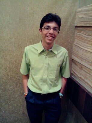 hi i m an engineer...need new frnds n i like 2 make new frnds..follow me i will follow u back..