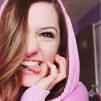 Olivia (@beacty) 's Twitter Profile
