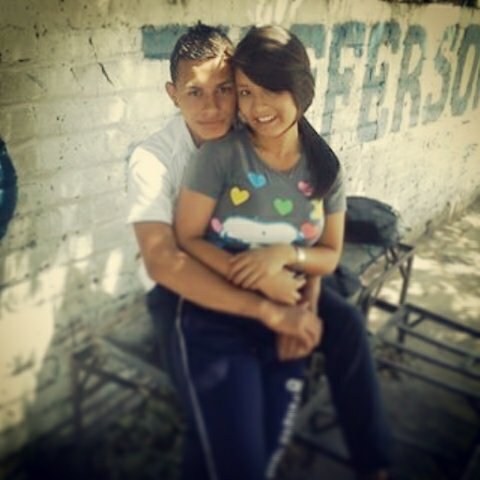 Amo ami novia♡ella es la única persona por la cual soy mas que feliz con ella me la paso de lo mejor ella es mi todo y le agradezco adiós x tenerla en mi vida♡