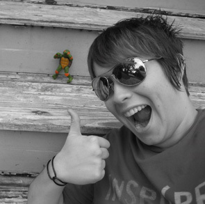 junebugger13's profile picture. 