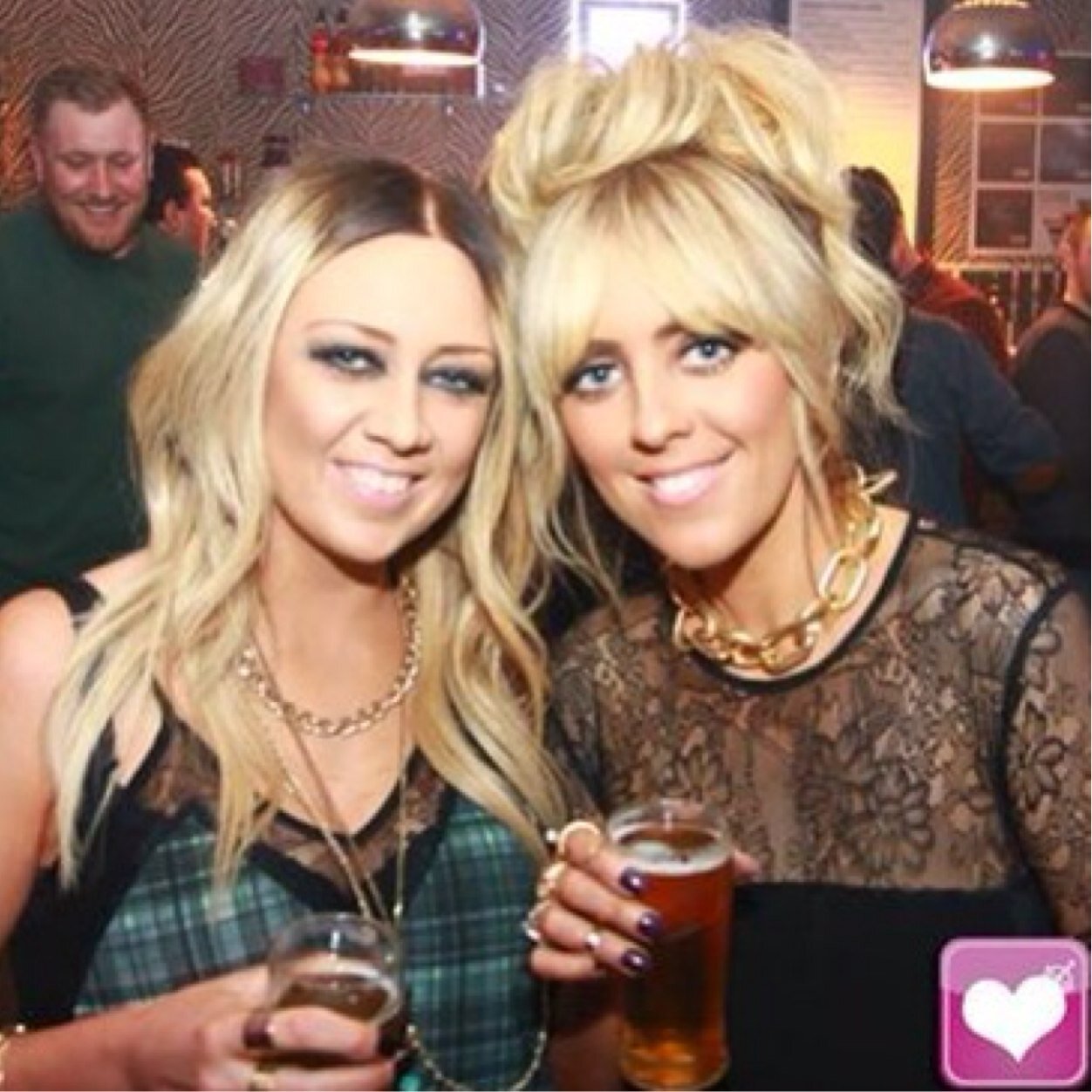 Wife to Ashley, Mother to Lexi & Baxter.... Amy Winehouse Fan, Coffee Drinker, Brand Manager & Dog Lover :)