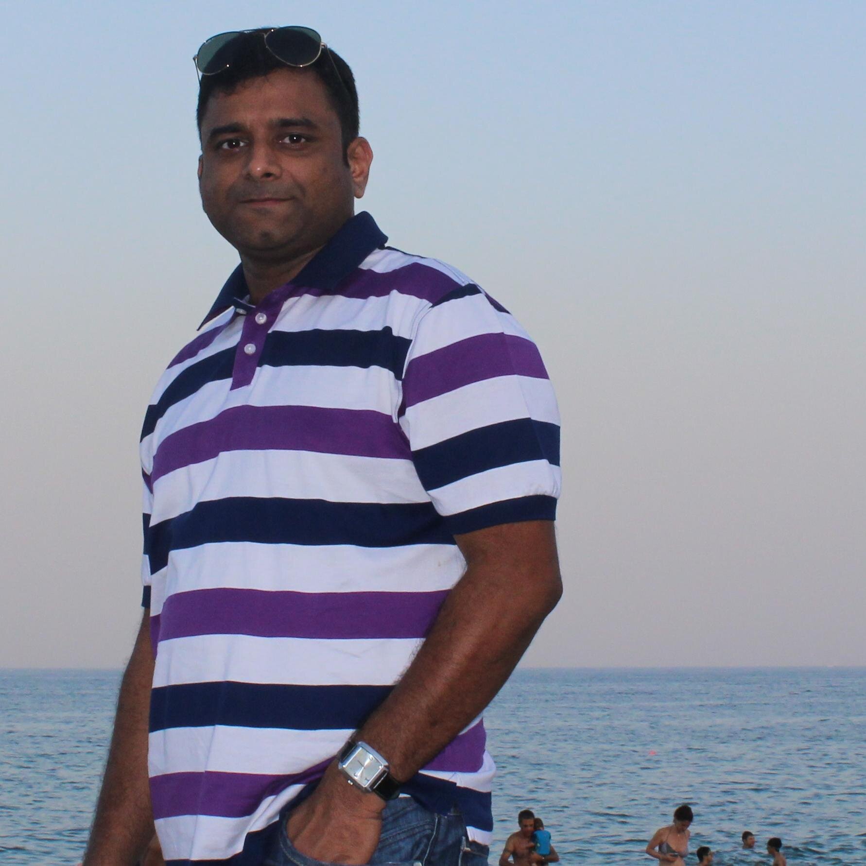 Oracle ERP Applications Program Manager, Intrapreneur, Avid Reader, Loves Sports and Arts and Loves Travelling