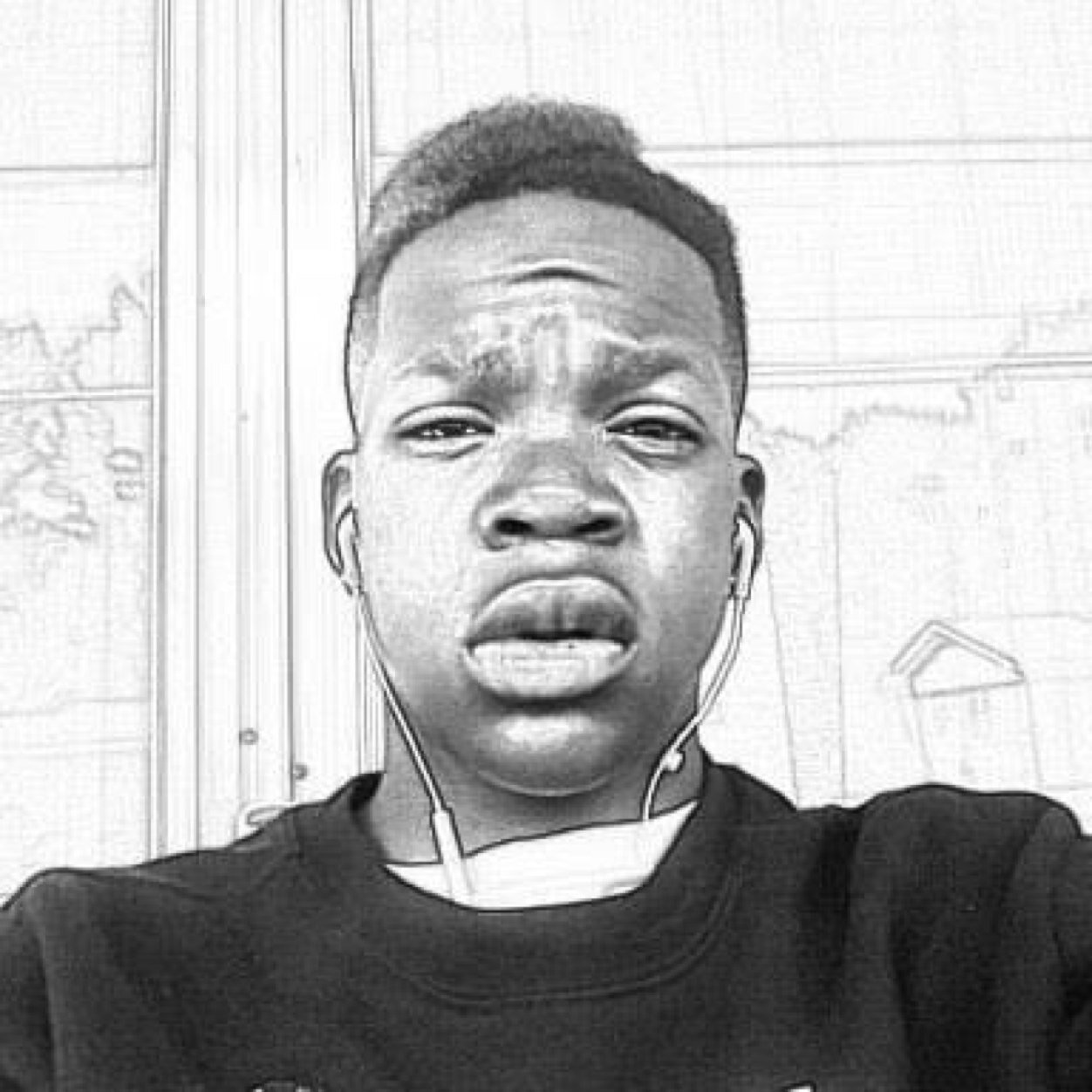 She my candy lady im her candy man, got two glocks on me call them candy canes, like my gloc 40 Lisa stay beside me first i let her drive than i let her ride me