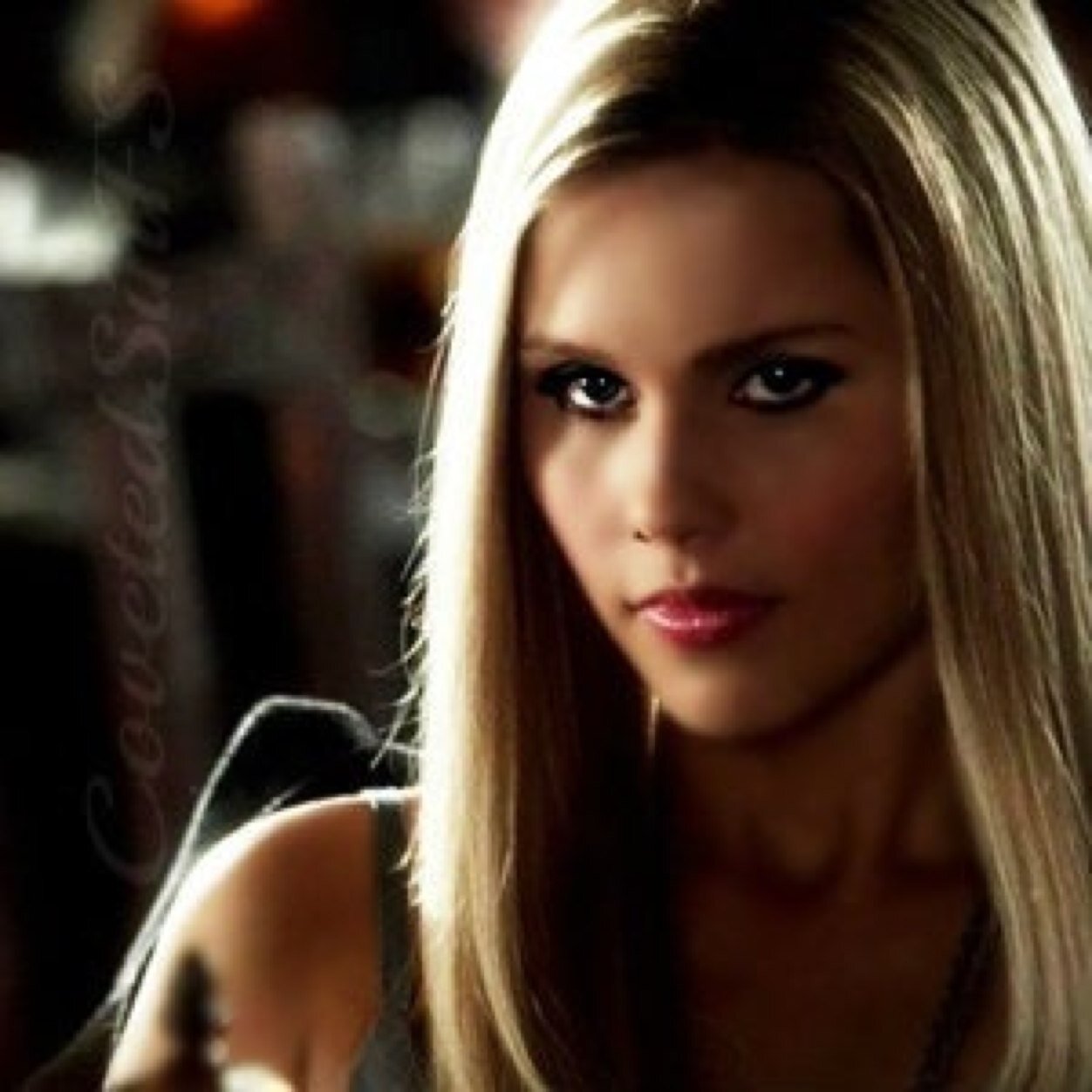 ||RP account|| The world has got took over by walkers. I'm destroying them before they get me. [Single]