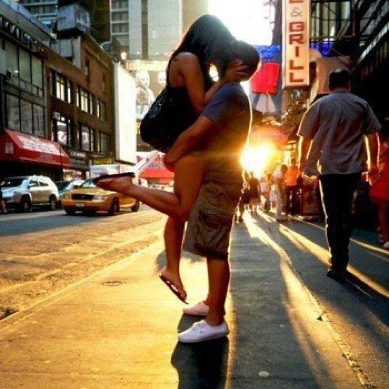 VOTALulu's profile picture. ✨Vien jeter un coup d'œil a ma page et puis profites en pour me suivre … aller suis moi tu sera pas dessus.