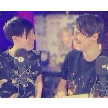 i clean up all that juicy phan stuff                           est//07.09.13