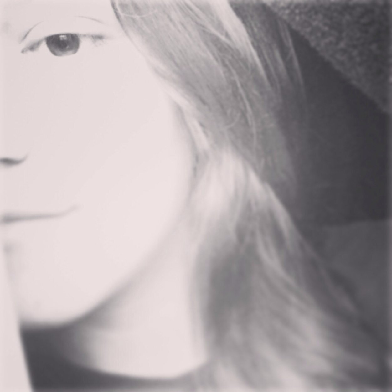 Dont be a gost? Follow me.. Ill follow back soon