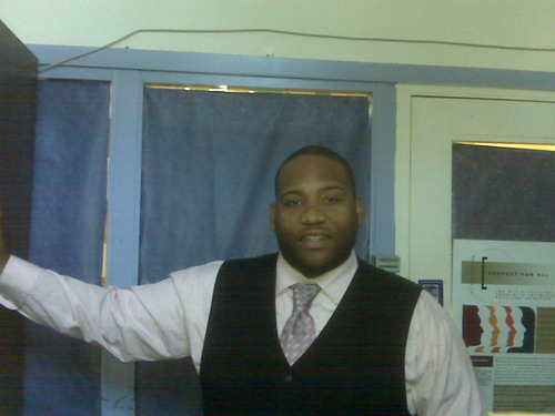 Sapis3710's profile picture. Intelligent, Loving, Passionate, Articulate, Spiritual, Humorous, Focused and Employed...What else is there to say!