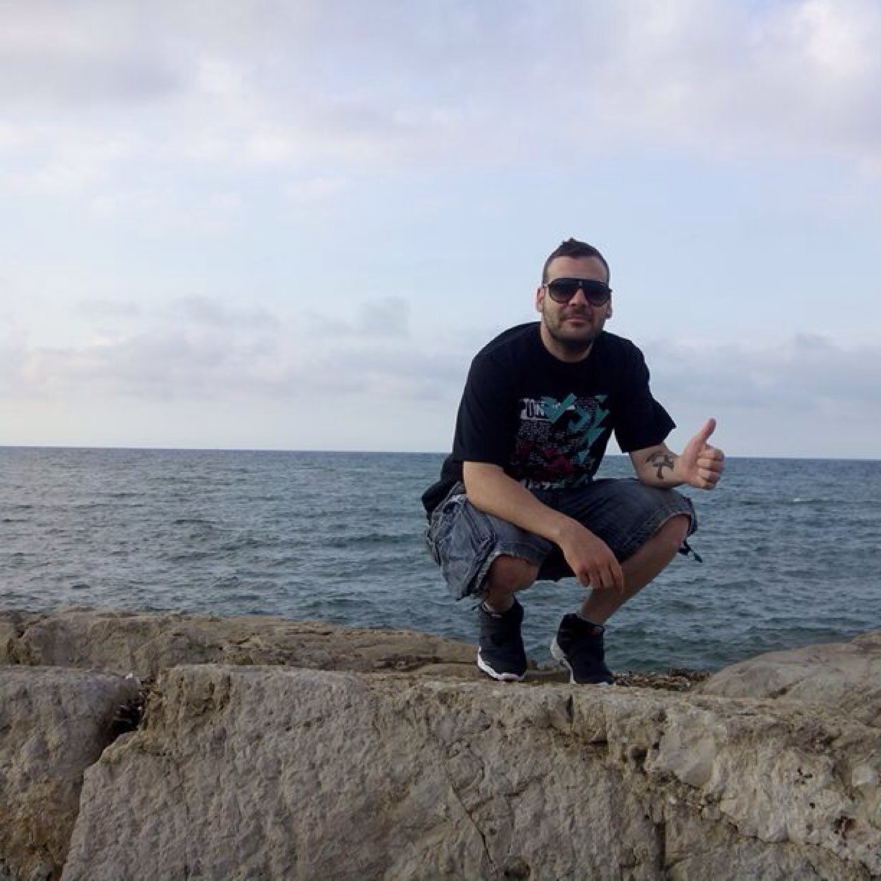 Hay que arriesgarse a hacer cosas nuevas. Si aciertas es tu recompensa, si te equivocas es una lección. Carpediem
