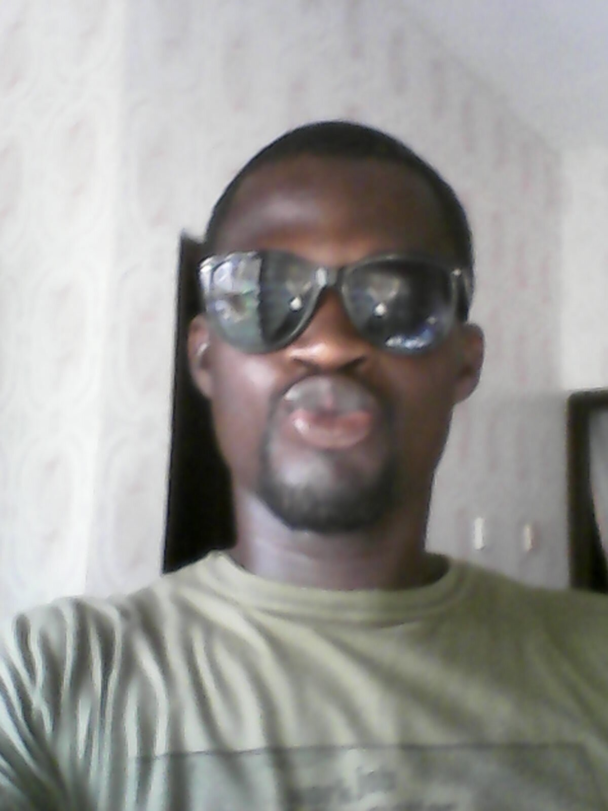 yeah GH  is me Tony from motown temascoh akwatech y know the deal akiss stend up one