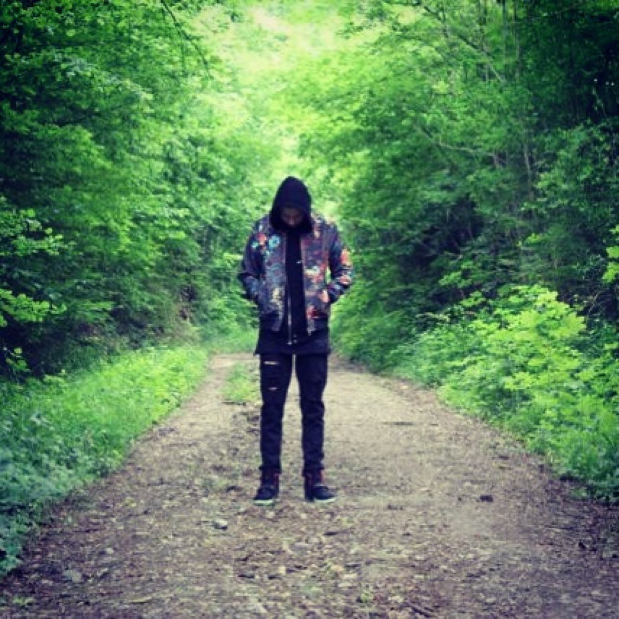 Instagram: blvckarneblvck Facebook: Arne Szymczak