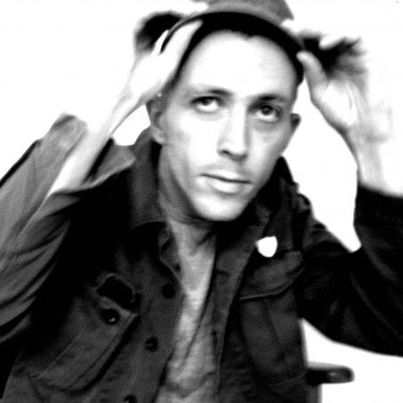 tomgeorgearts's profile picture. Blissfully shackled to the honest work of dreaming... Music, words and more.