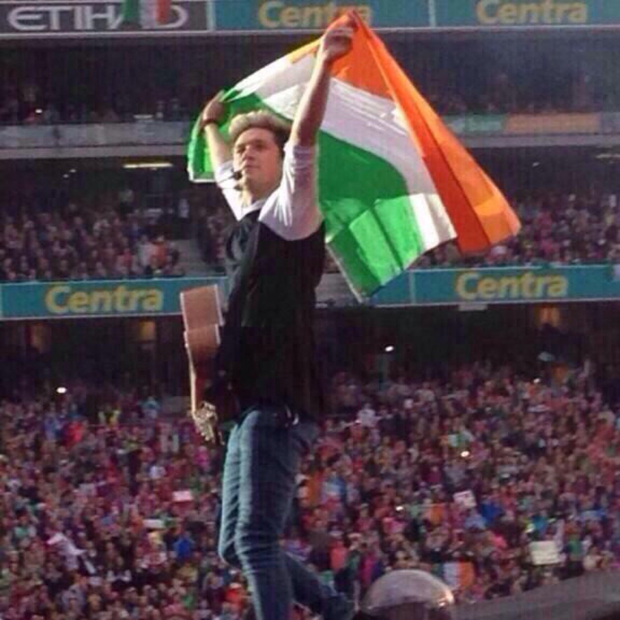 Irish directioner, from Dublin, love Niall Horan,Croke Park 23rd of Maycant wait, follow me ill follow back✨