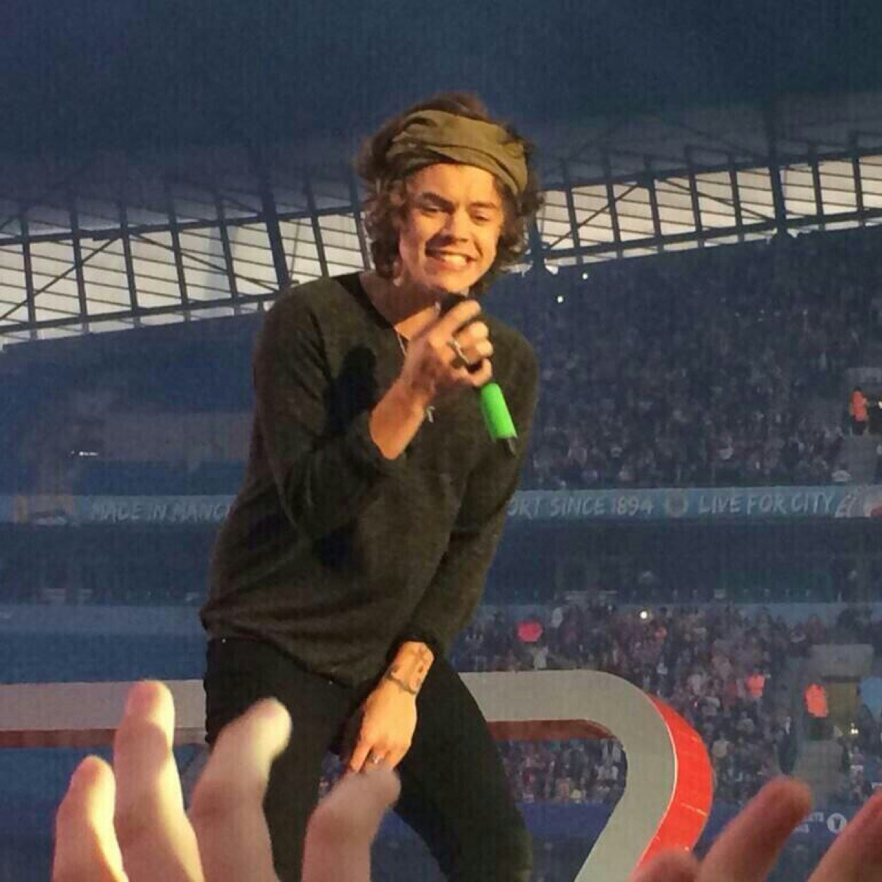 Giving you updates on harry!
