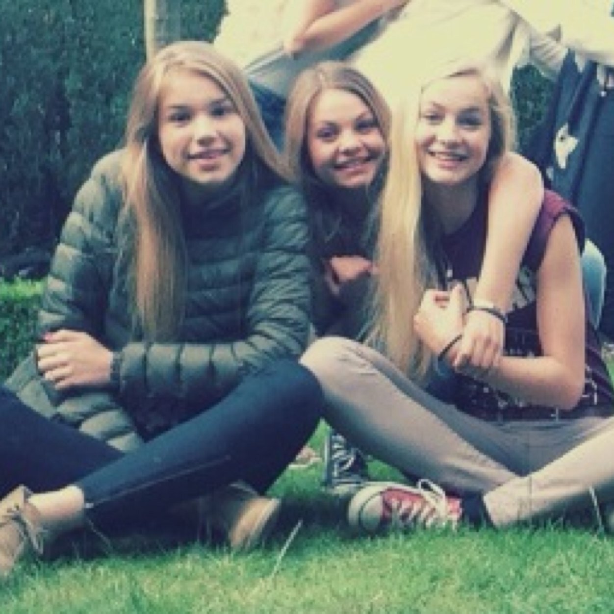 • instagram roosvanremmen • snapchat Roos_vanremmen