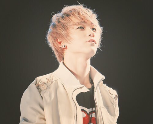 | Cuenta limit de @CR_LeeByungHun |