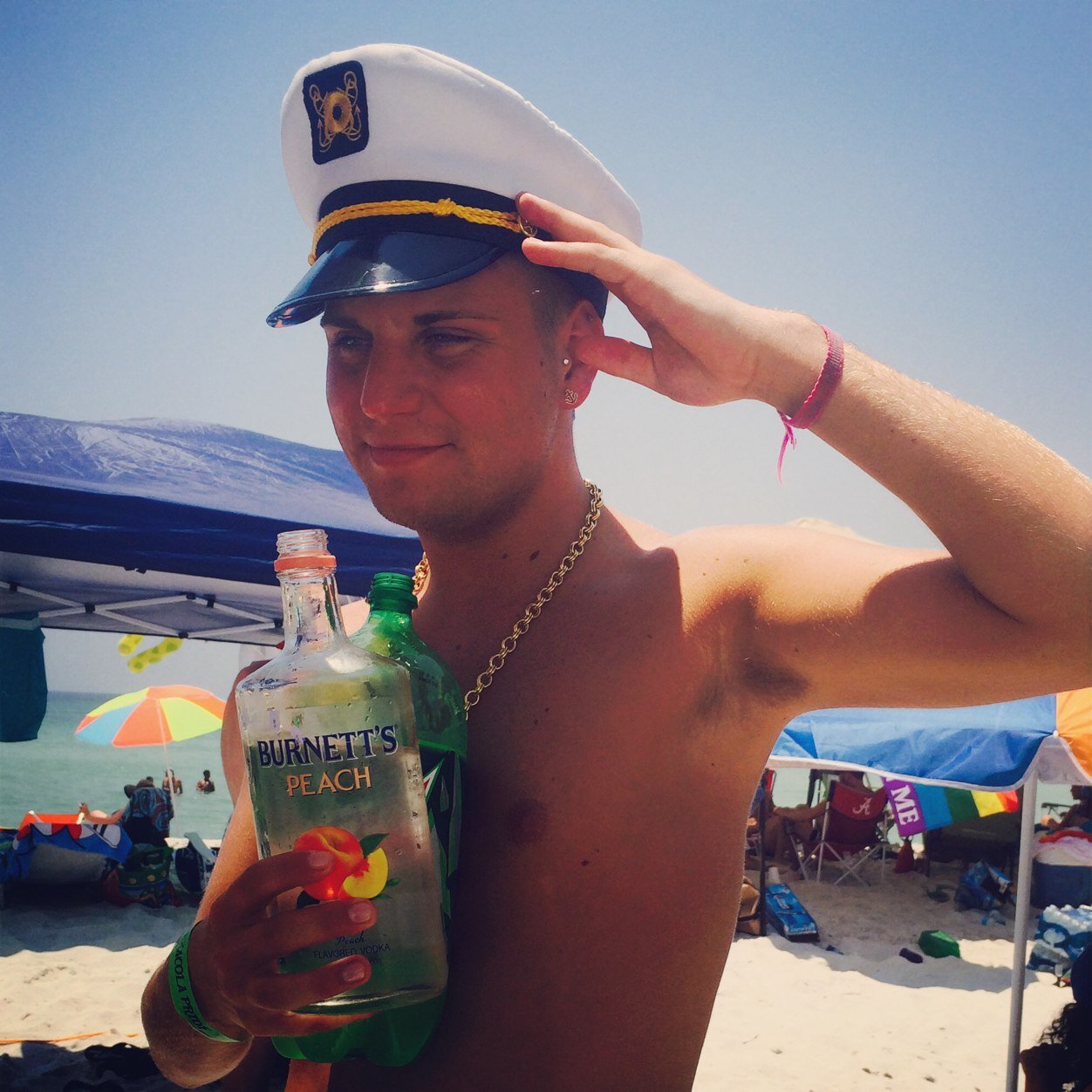 benwithglitter's profile picture. Delta Nu fo life. ✊