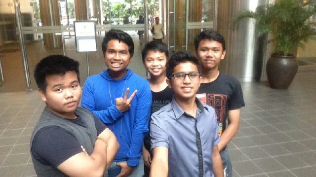 Oh lepak,badan aku kau kepak.. :P