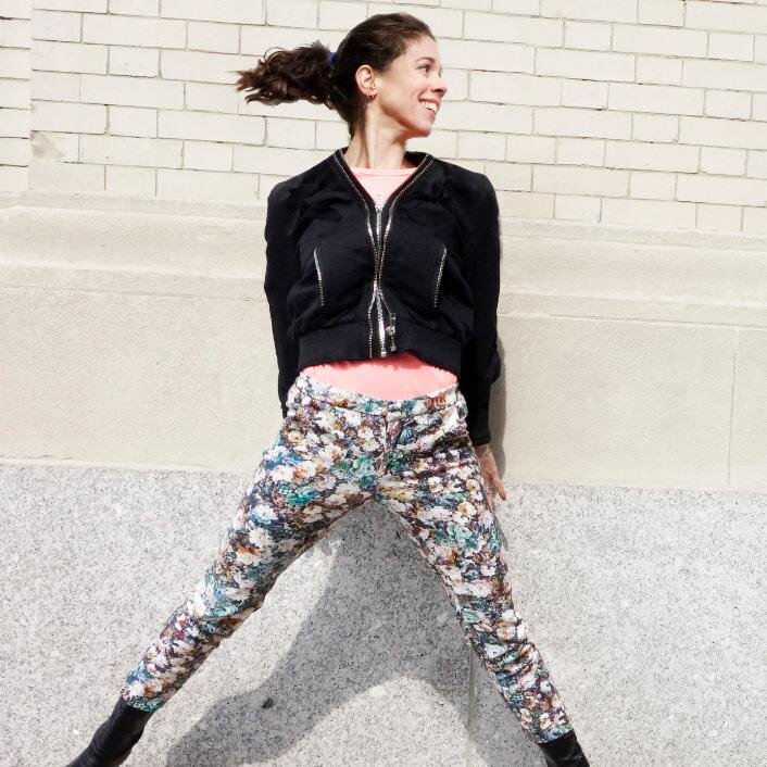 TV + Celeb Stylist + Fashion Editor who helps women define their unique style with confidence for every stage of life.